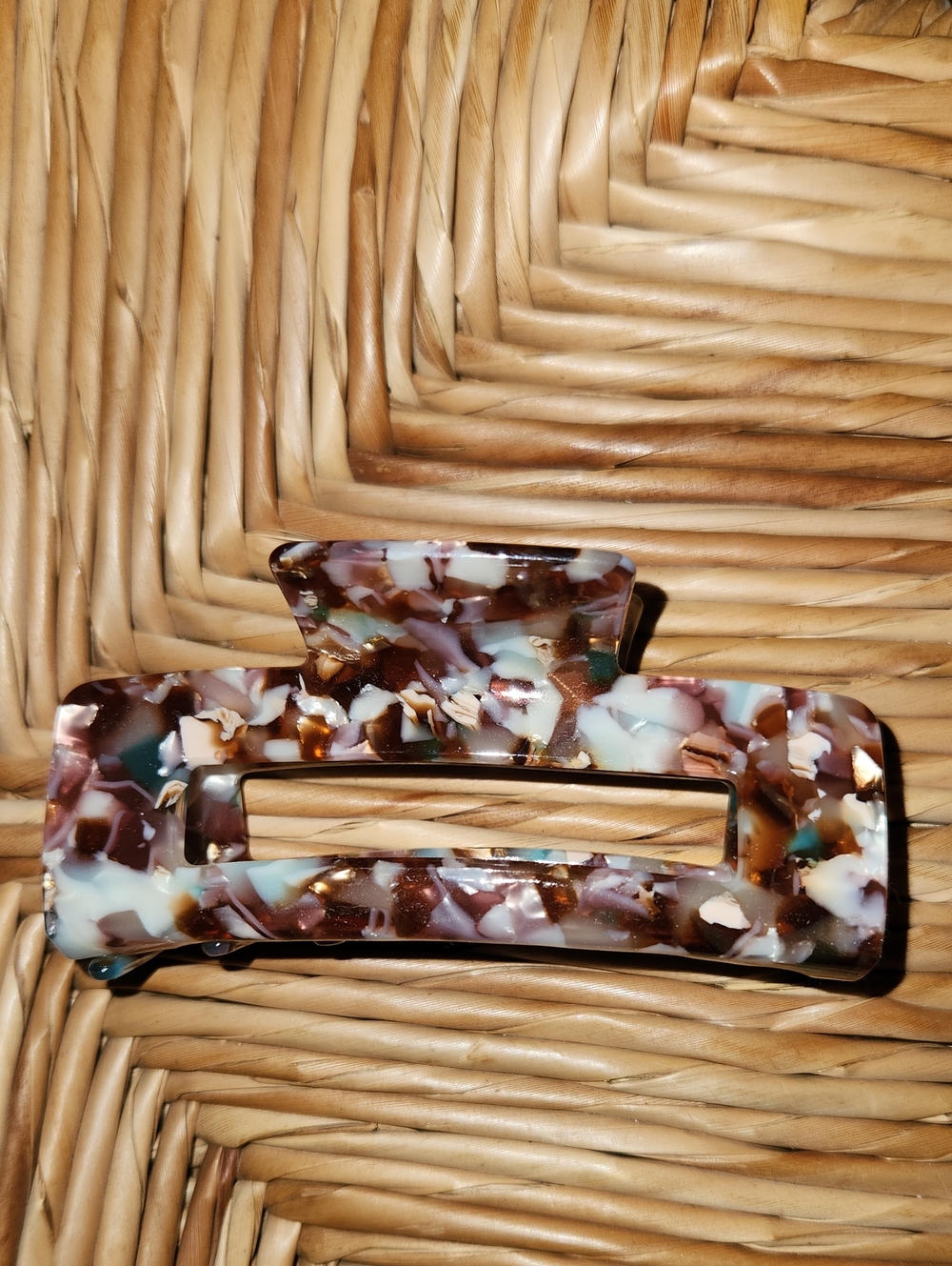 NWOT Acetate Hair Clip 4 inches